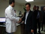 DOKTORLAR DIZISI - Kendini Hastalarına Adayan Doktor 'yılın Doktoru' Seçildi