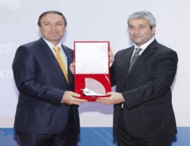 Akdeniz Üniversitesi’ne Çifte Ödül