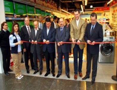 Bimeks 74. Mağazasını Açtı