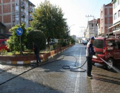 Çaydeğirmeni Belediyesinden Bahar Temizligi