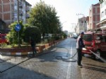 BAHAR TEMİZLİĞİ - Çaydeğirmeni Belediyesinden Bahar Temizligi