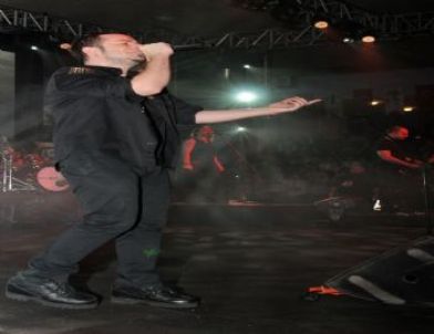 Emre Aydın Gaziantep’te Konser Verdi