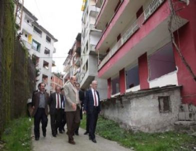 Rize’de Kentsel Dönüşüm Yıkımları Başlıyor
