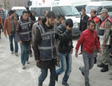 Van'da 3 Kilo Uyuşturucu Ele Geçirildi