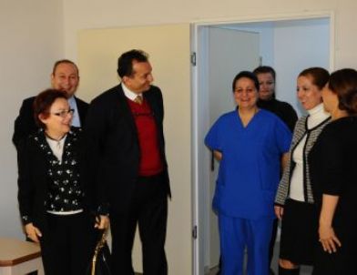 Alzheimer’a Karşı El Ele Verdiler