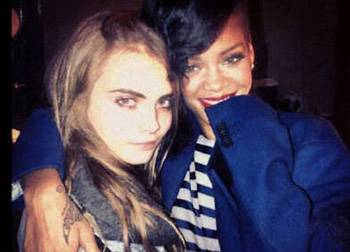 Rihanna Ve Cara Aynı Evde Yaşayacak!