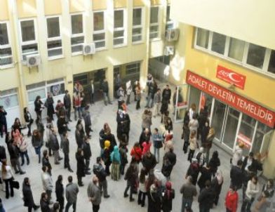 32 Kişilik Kadro İçin Bin 511 Kişi Ter Döktü