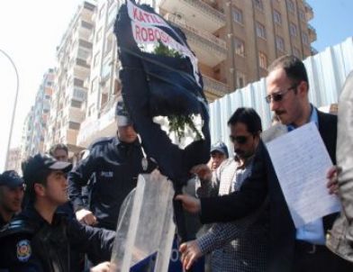 Diyarbakır'da 'Uludere' Protestosu