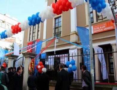 Fazıl Kadı Gençlik Merkezi Hizmete Girdi