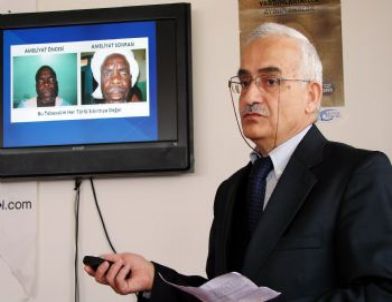 Kimse Yok Mu Derneği'nin Gönüllü Doktorları Darfurluların Gözlerinin Işığı Oldu