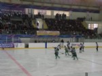 Narmanspor Bayan Buz Hokey Takımı Genç Ankaralıları Ezdi Geçti