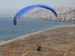 Trabzon Akyazı Yamaç Paraşütçülerinin İlgi Odağı Oldu