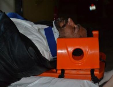 Turgutlu’da Trafik Kazası: 3 Yaralı