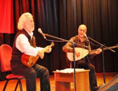 Erkan Oğur ve İsmail Hakkı Demircioğlu Fü'de Konser Verdi