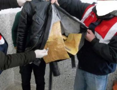 Hakkari’de İlginç Eroin Taşıma Yöntemi