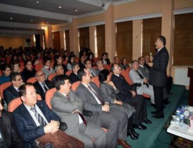 Eğitimci Yazar Kadir Keskin Uşaklı Öğrencilerle Buluştu