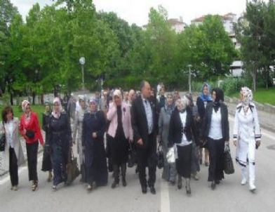 Ak Parti Milletvekili Yılmaz’dan 8 Mart Dünya Kadınlar Günü Mesajı