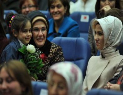 Dünya Kadınlar Günü Programında 'teröre Hayır Çözüme Evet' Filmi İzlediler