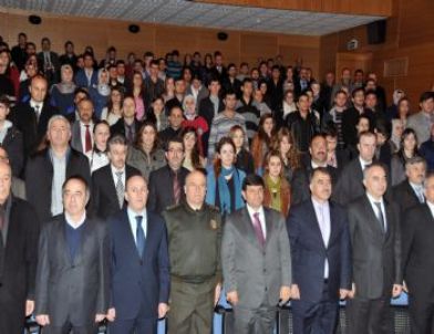 Gümüşhane’de Deprem Konferansı