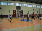Karaman’da Tıp Bayramı Voleybol Turnuvası