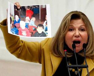 Nur Serter'in türban çıkışı Meclis'i karıştırdı