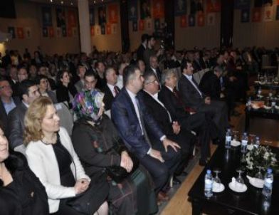 Ak Parti Teşkilat İçi Eğitim Programı Kuşadası’nda Başladı