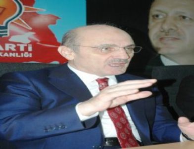 Bakan Bayraktar’ın Van Gezisi