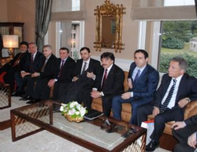 Gül İsveç'e Geliyor, Süryaniler Protestolara Destek Vermeyecek