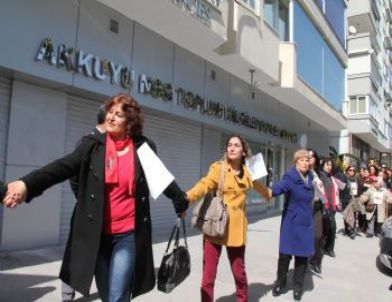 Nükleer Karşıtlarının Eyleminde Arbede