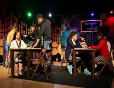 'yarınlara Geç Kalmadan' Tiyatro Oyunu, Üniversite’de Sahnelendi