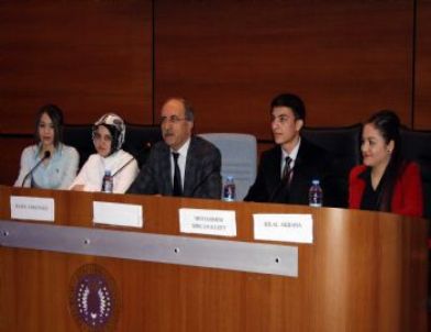 Atatürk Üniversitesi Hukuk Fakültesi Öğrencileri 'global Bir Sorun Mobbing' Konulu Çalıştay Düzenledi