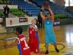 MAHMUT BOZKURT - Özel Öğrencilerin Basketbol Keyfi