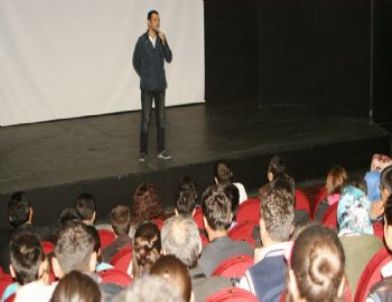 Vanlı Yetenek Sedat Çalımlı Öğrencilerle Buluştu