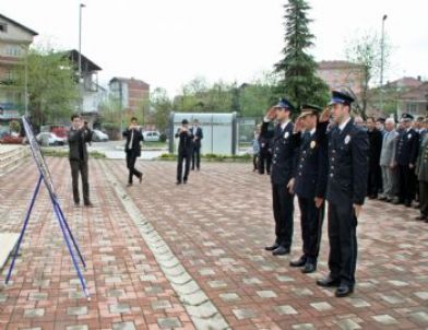 Türk Polis Teşkilatı'nın 168. Kuruluş Yıldönümü Sapanca’da Kutlandı