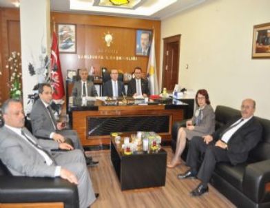 Ak Parti Şanlıurfalılar Derneği Yönetim Kurulu'nu Kabul Etti