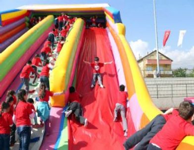 Denizli Belediyesi Türkiye’nin En Büyük Çocuk Şenliğini Düzenliyor