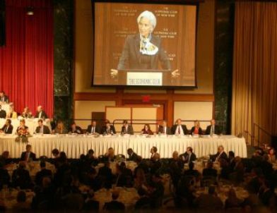 İmf Başkanı Lagarde: Kolay Para Politikasının Şuan İçin Devam Etmesi Lazım