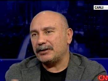 Ünlü oyuncu, Kıvanç Tatlıtuğ’u nasıl dövdüğünü anlattı