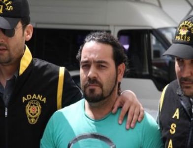 Yardım İsteyen Sevgilisinin Eşini Öldürdü