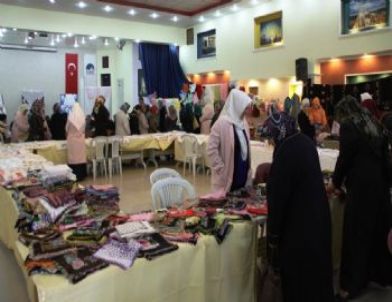 Çubuk'ta Öğrenciler Yararına Kermes