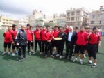 HÜSEYIN YAPıCı - Şahinbey Belediye Futbol Takımına Baklava Dopingi