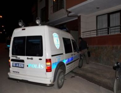 5 Bin Liralık Ziynet Eşyasını Çaldılar