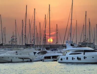 D-Marin Didim’e 5 Çıpalı Yat Limanı İşletme Belgesi