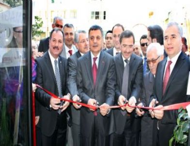 Denizli’nin Tek Alkolsüz Oteli Demasus Açıldı