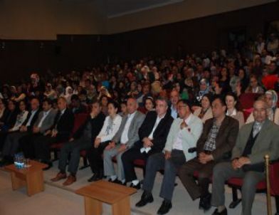 “O’nu Beklerken”e Didim’de Yoğun İlgi