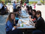 EKREM ÇALıK - Öğrenciler Biriktirdikleri Harçlıklarıyla Köy Okuluna Yardım Götürdüler