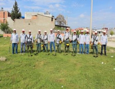 Sarıçam'da Ot Biçme Ekibi Oluşturuldu