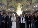 OYA ERONAT - Görmez, Diyarbakır'da Hacı Mustafa Uzan Camii’ni Hizmete Açtı