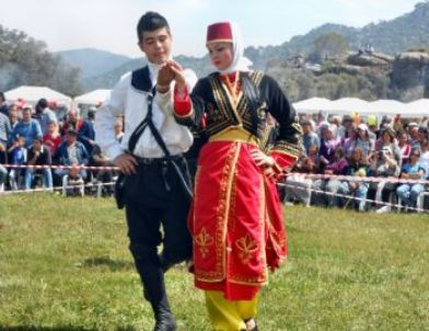 Söke’de Beşparmak Tarih Öncesi Kaya Resimleri Şenliği Yapıldı