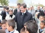 İLKOKUL ÖĞRENCİSİ - Dışişleri Bakanı Davutoğlu’nun Konya Ziyareti